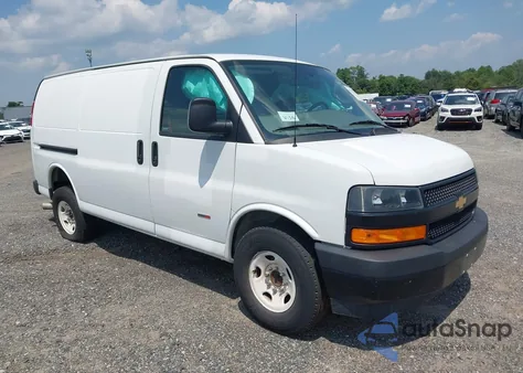 2022 Chevrolet Express Cargo Rwd 2500 Regular Wheelbase Wt z USA, uszkodzony, nr VIN 1GCWGAF13N1243010
